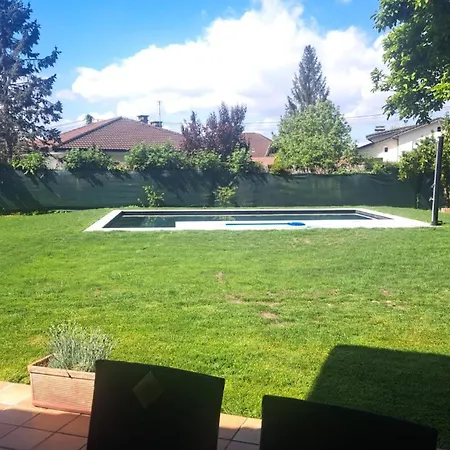 Casa Chalet, Elisa Holiday home Gijon