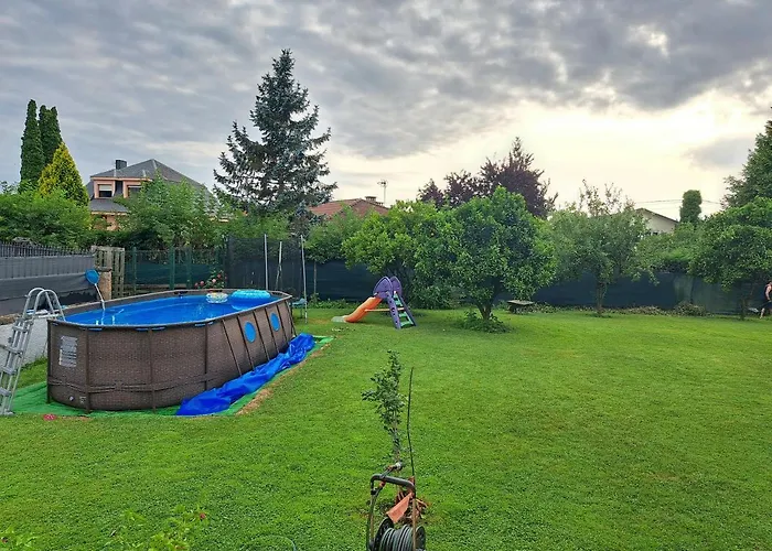 Casa Chalet, Elisa Gijón