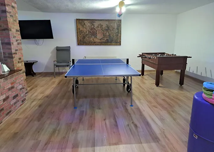 Casa Chalet, Elisa Gijón