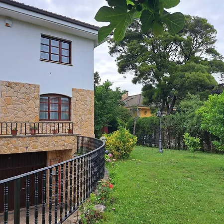 Casa Chalet, Elisa Дом отдыха *